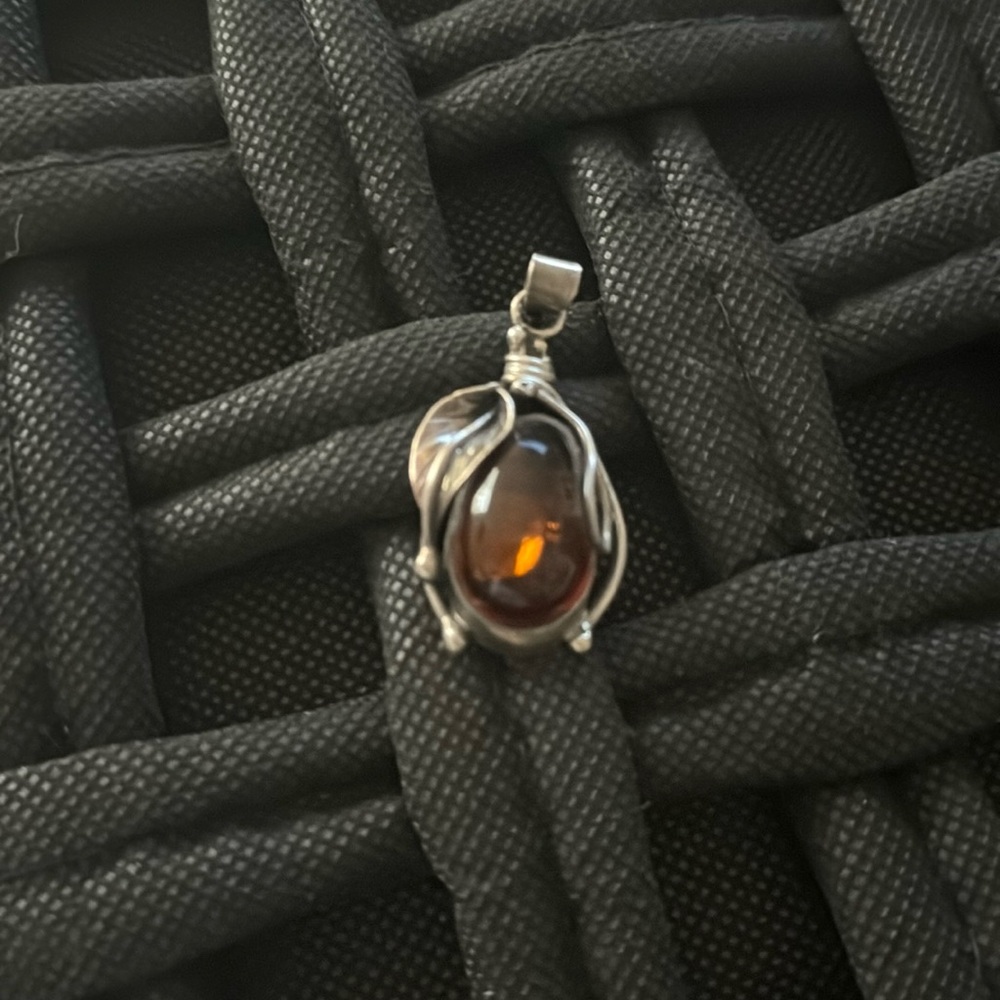 Pendant